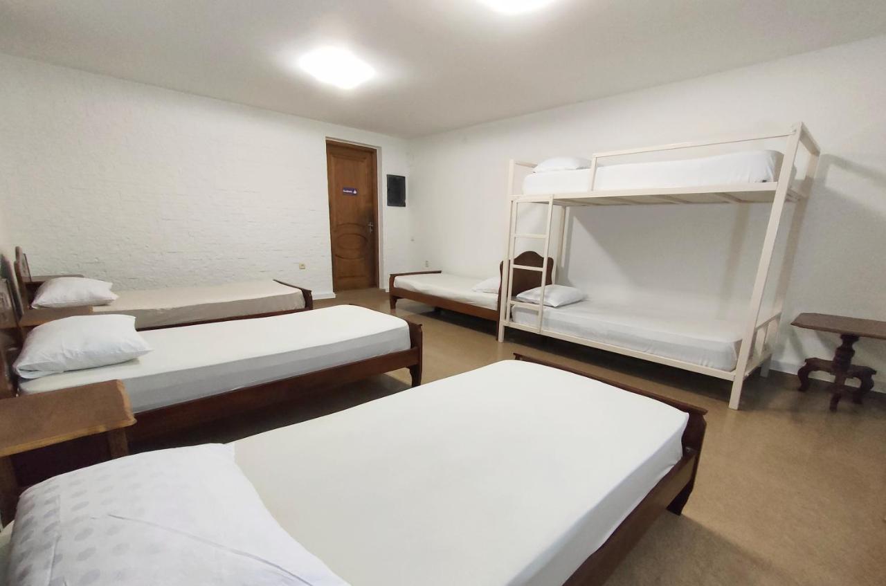Batumi Sun Hostel エクステリア 写真
